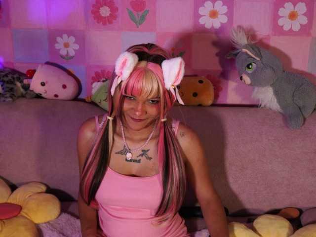 OnlyMiuu live cam on BongaCams