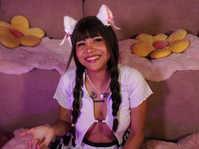 OnlyMiuu live cam on BongaCams