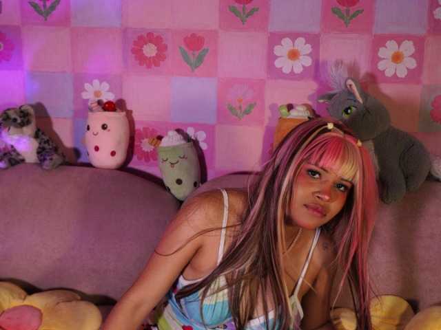 OnlyMiuu live cam on BongaCams