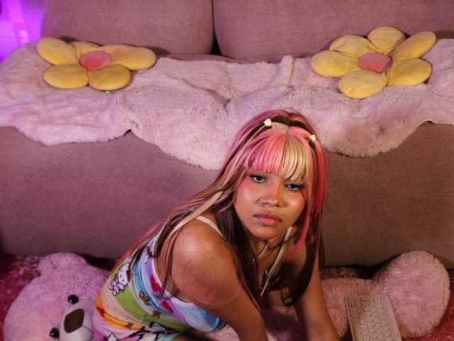 OnlyMiuu live cam on BongaCams