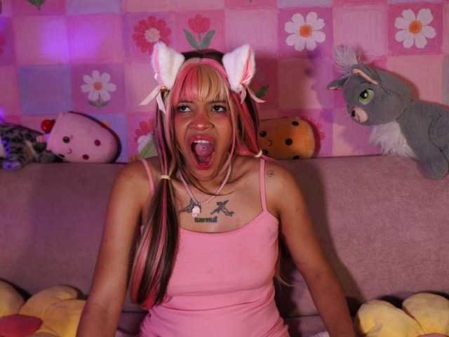 OnlyMiuu live cam on BongaCams
