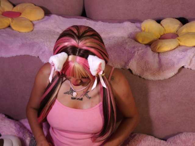 OnlyMiuu live cam on BongaCams