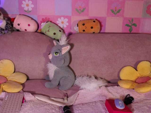 OnlyMiuu live webcam show