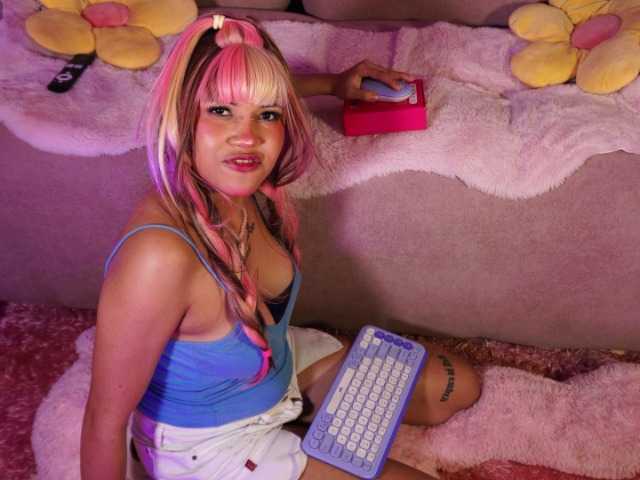 OnlyMiuu live cam on BongaCams