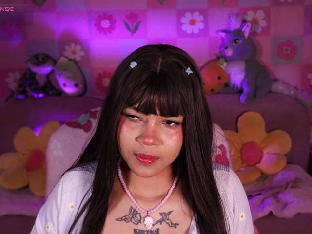 OnlyMiuu live cam on BongaCams