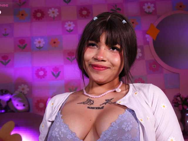 OnlyMiuu live cam on BongaCams