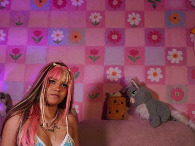 OnlyMiuu live cam on BongaCams
