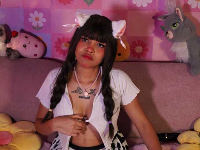 OnlyMiuu live cam on BongaCams