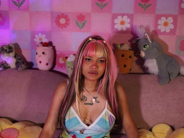 OnlyMiuu live cam on BongaCams