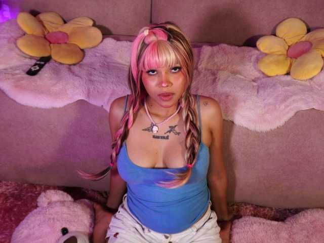 OnlyMiuu live cam on BongaCams