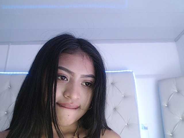 KelsyDream live cam on BongaCams