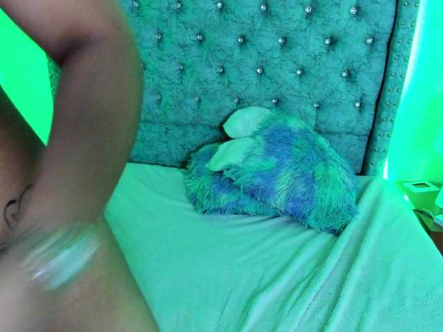 KelsyDream live cam on BongaCams