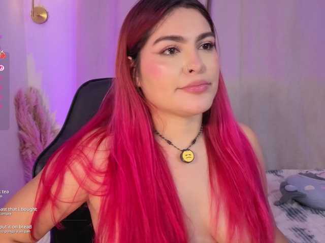 NathaliAdans live cam on BongaCams