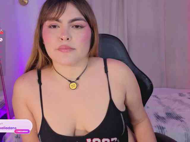 NathaliAdans webcam