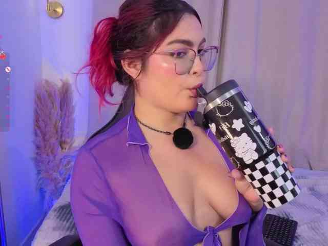 NathaliAdans webcam