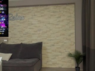 VictoriaMazze Porn Show