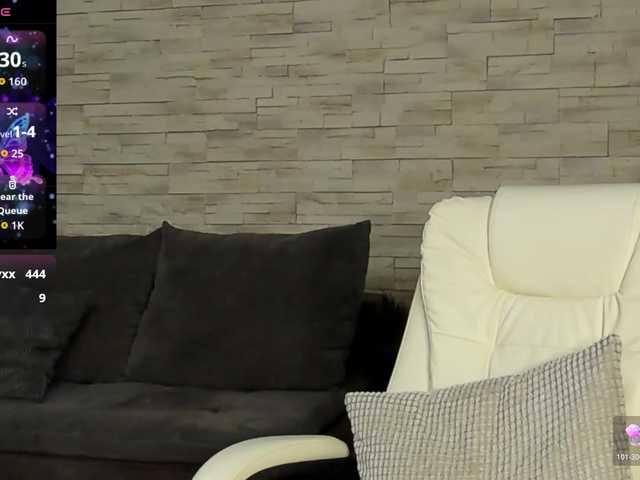 VictoriaMazze live cam on BongaCams