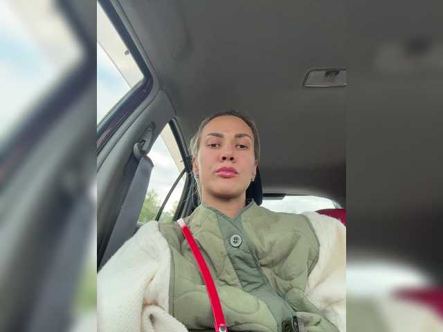 Goddessstrong – currently Offline