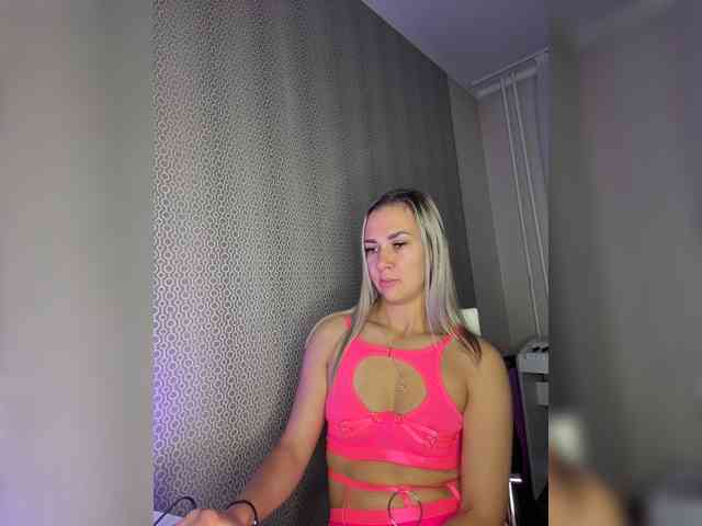 Goddessstrong webcam