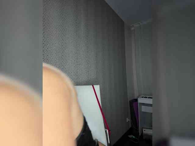 Goddessstrong webcam