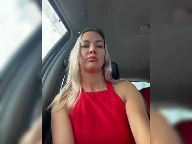 Goddessstrong webcam