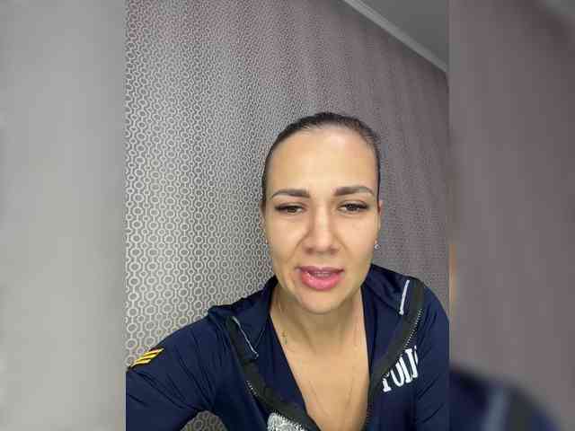 Goddessstrong webcam