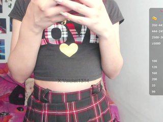 VaioletUwU Porn Show