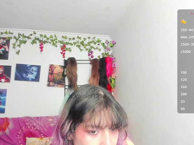 VaioletUwU live cam on BongaCams