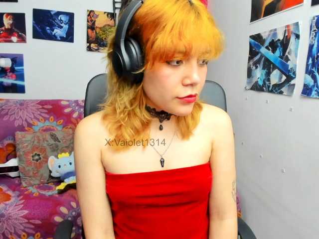 VaioletUwU live cam on BongaCams