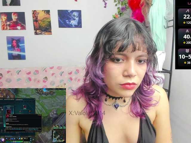 le modèle VaioletUwU est en webcam porno dans un show sur le site bongacams, il possède les tags suivants: Latino/Hispanic,Redhead,Hairy