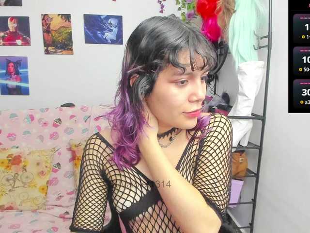 VaioletUwU live webcam show