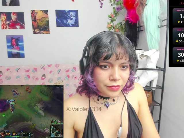 VaioletUwU live cam on BongaCams
