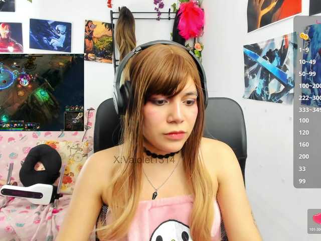 VaioletUwU live cam on BongaCams