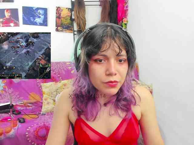VaioletUwU webcam