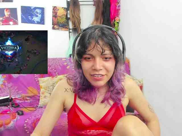 VaioletUwU webcam