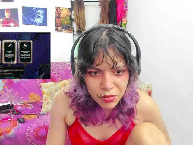 VaioletUwU webcam