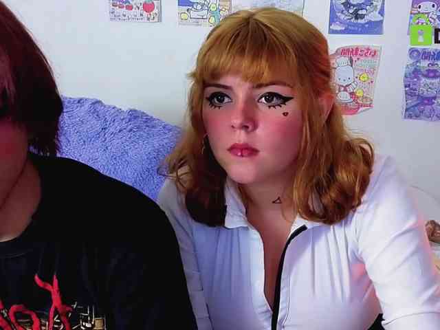 VelvetCouple444 Sex Cam Show