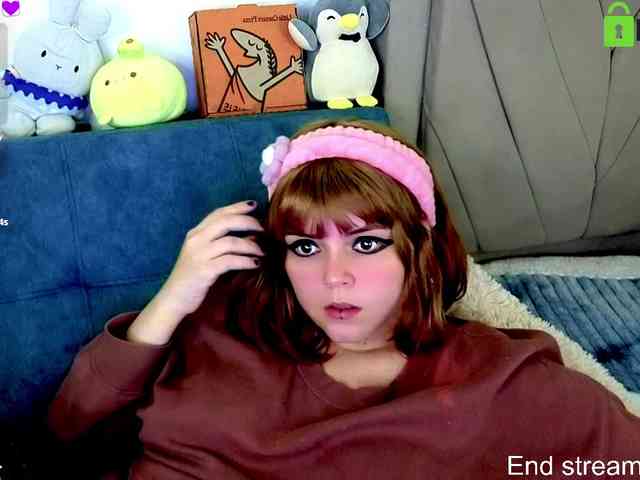 VelvetCouple444 webcam