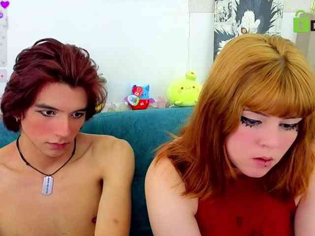 VelvetCouple444 webcam