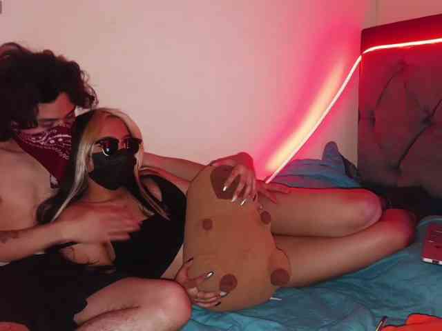 MoonVelvet webcam