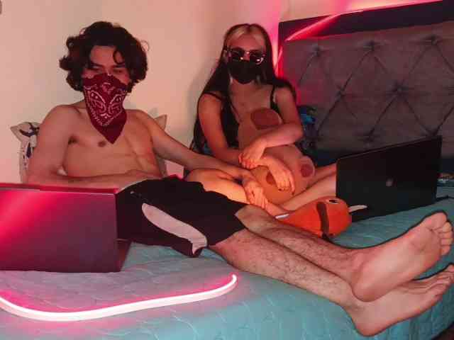 MoonVelvet webcam