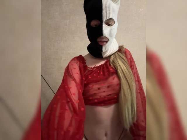 Karina-sex live cam on BongaCams