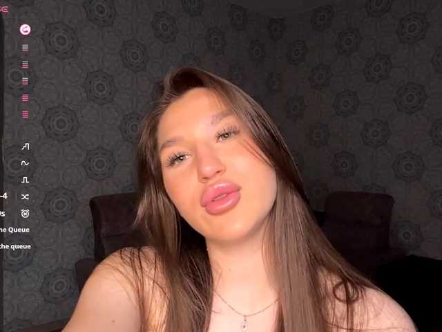 LavonaChiappetta live cam on BongaCams