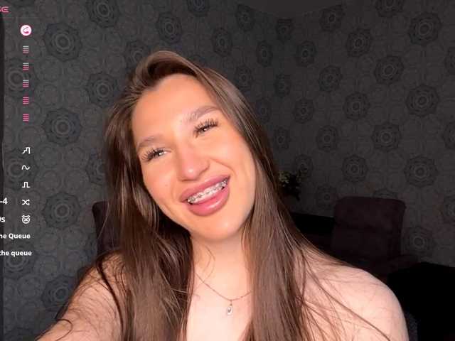 LavonaChiappetta live cam on BongaCams