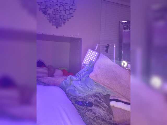 SativaBarbieAz live cam on BongaCams
