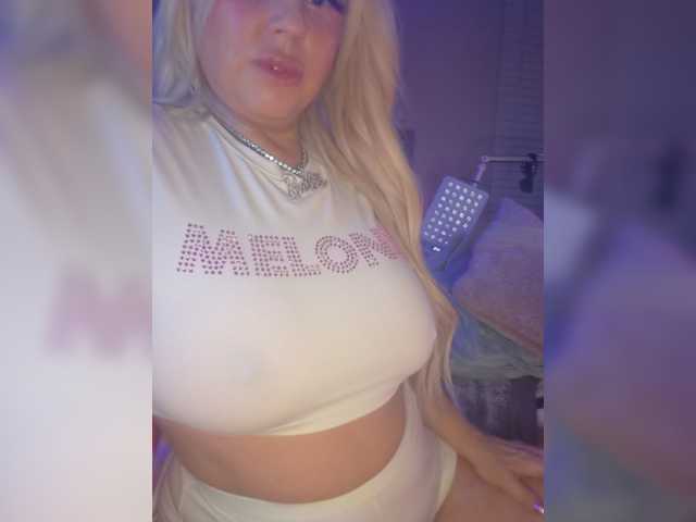 SativaBarbieAz live cam on UnifiedCams