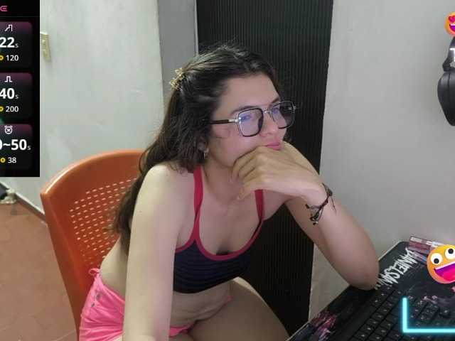 Zeldaprincess77 live cam