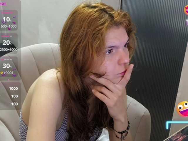 Zeldaprincess77 live cam preview