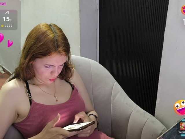 Zeldaprincess77 live cam on BongaCams