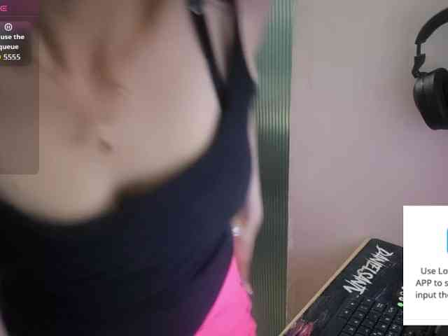 Zeldaprincess77 webcam